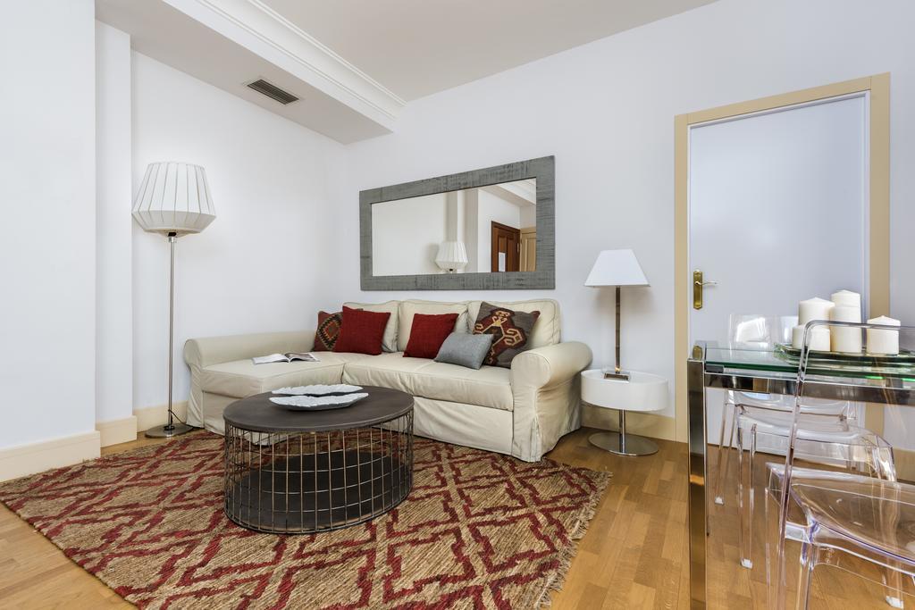 Genteel Home Vinuesa Sevilla Kültér fotó